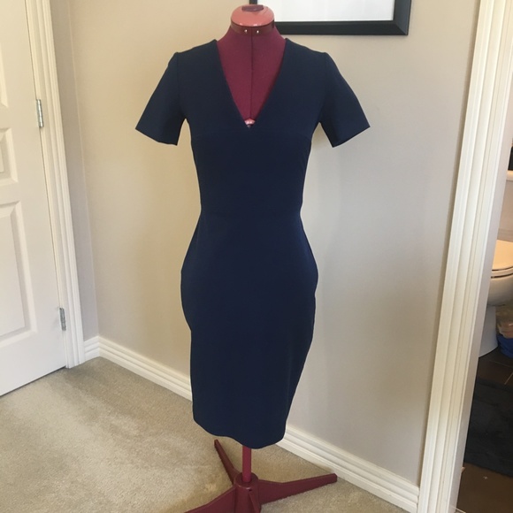EUC Roland Mouret for Banana Republic - SZ 2 - Navy - Picture 2 of 8